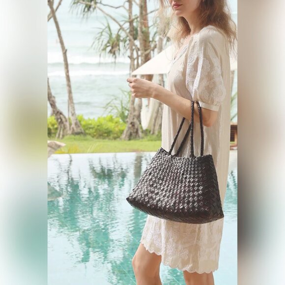 Santa Croce Big Dark Brown - Picture 1 of 6